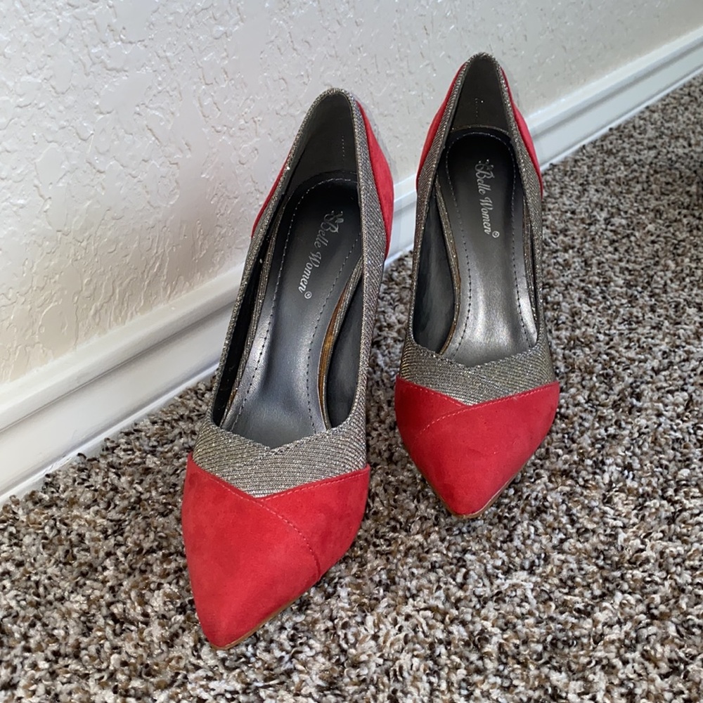 Heels - Picture 2 of 5